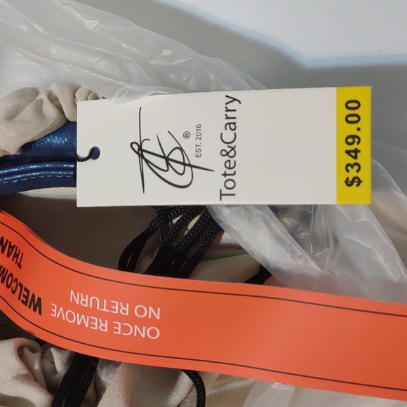 TOTENCARRY Boho Tribal Print STANDARD DUFFLE in Blue Trim (Unisex) - Picture 15 of 16